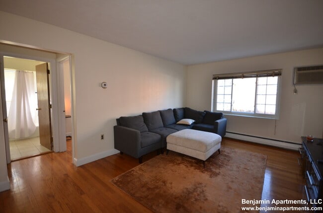 Photo - 3 Brattle Dr Unit 3