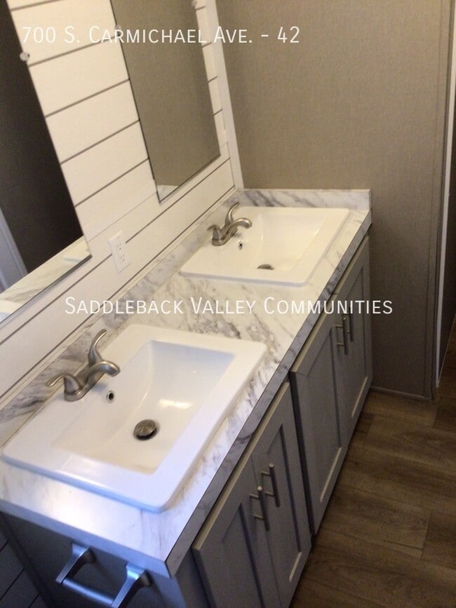 Photo - 700 S Carmichael Ave