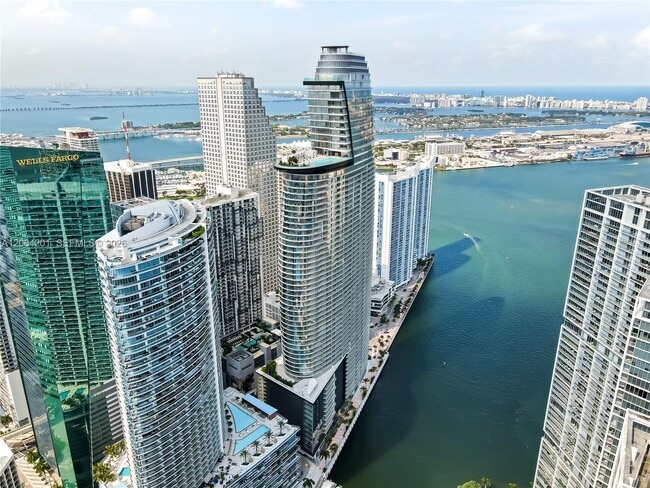 Photo - 300 Biscayne Blvd Way Unidad 1106E