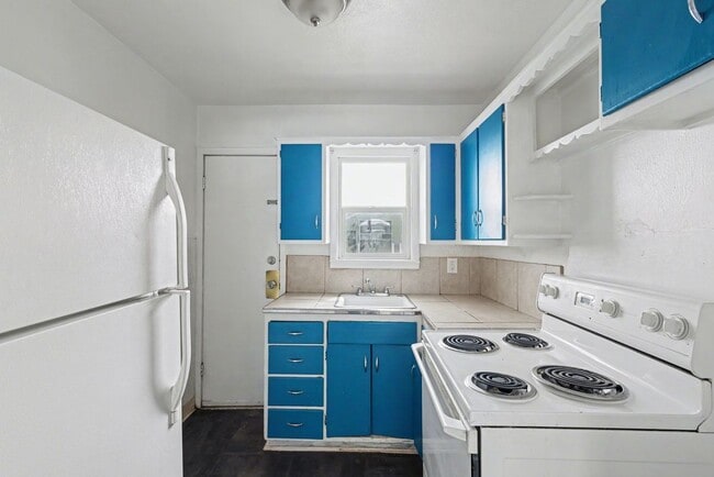 Photo - 207 N Santa Fe Ave