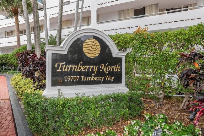 Building Photo - 19707 Turnberry Way Unit 9K Rental