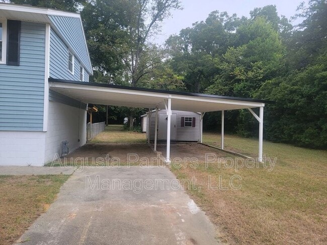 Photo - 322 N Hicks St