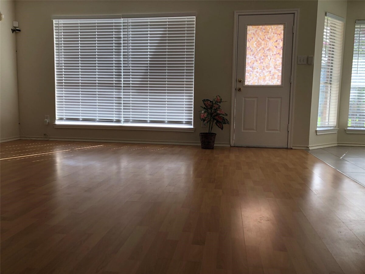 Photo - 22522 Holly Lake Dr