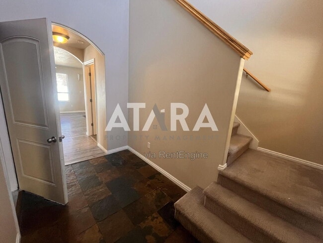 Photo - 754 Stonne Ln