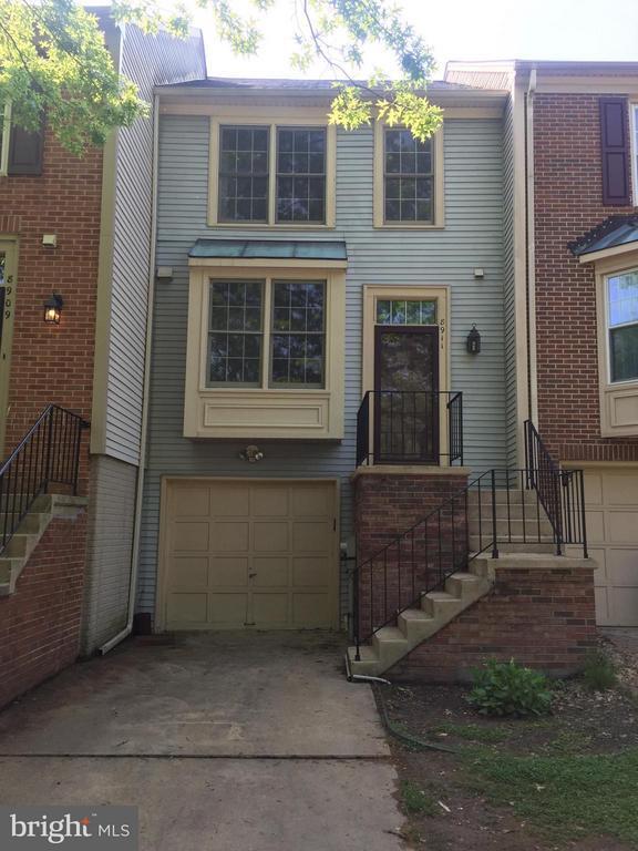 Photo - 8911 Oakwood Way Casa Adosada