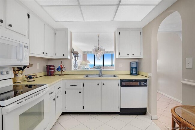 Photo - 3200 N Hwy A1A Unit 805