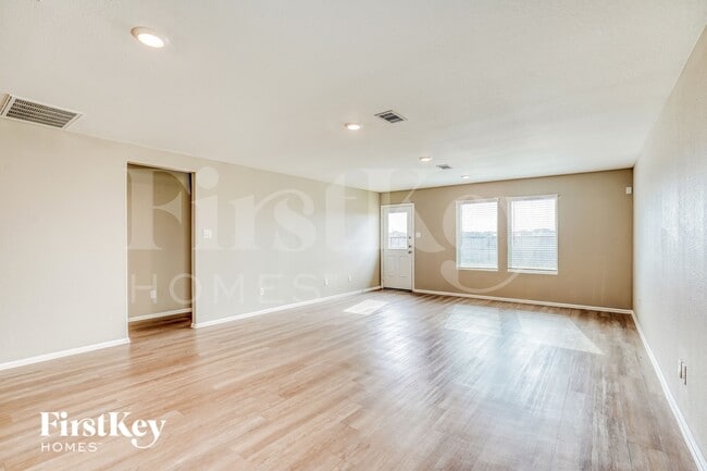 Photo - 3363 Avary River Ln