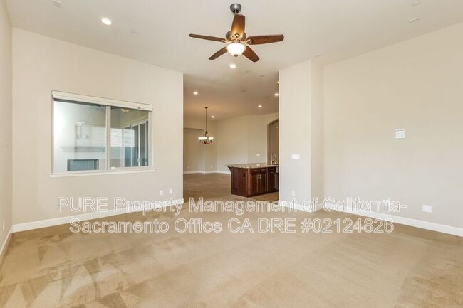 Photo - 5281 Brentford Way