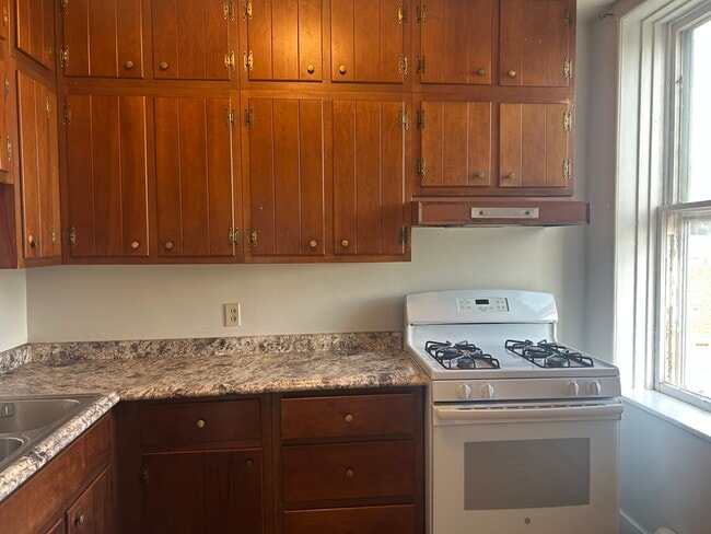 Photo - 105 W 1st St Unidad #203