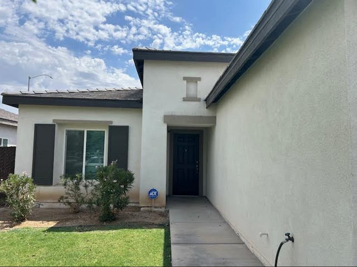 Beautiful 4 bedroom Home for Rent - Availa... - Beautiful 4 bedroom Home for Rent - Availa...