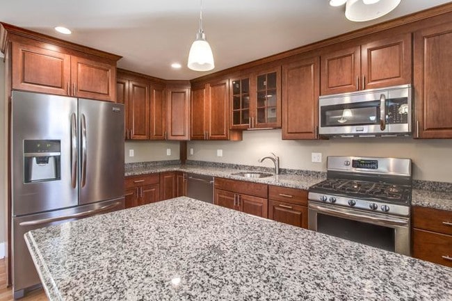 Photo - 45 Murdock St Unidad B