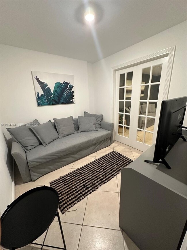 Photo - 18151 NE 31st Ct Unit 108