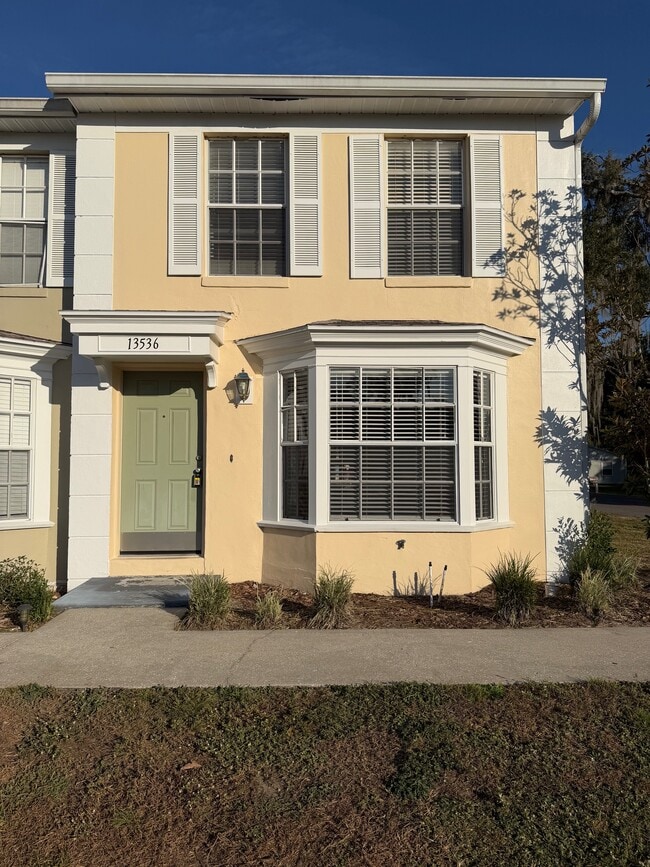 Building Photo - 13536 Embassy Park Ct