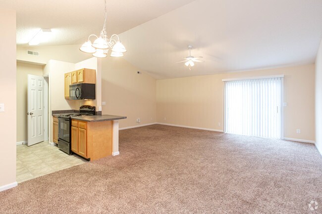 1BR, 1BA - 950 SF Vaulted Ceiling - Living Room