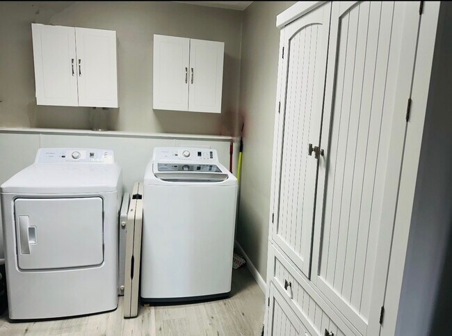 Photo - 401 Ferree St Unit Apt 1