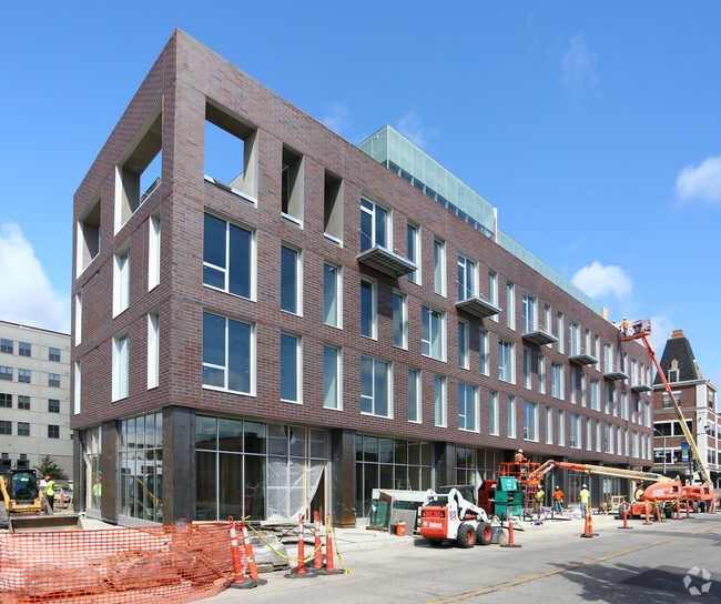 350 East Locust