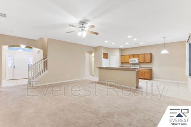 Photo - 14 Rymsen Ln