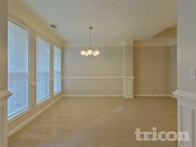 Photo - 220 Arbor Creek Dr