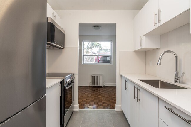 Photo - 12 Bater Ave