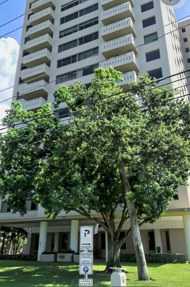 Photo - 1400 Hermann Dr Unit 11D