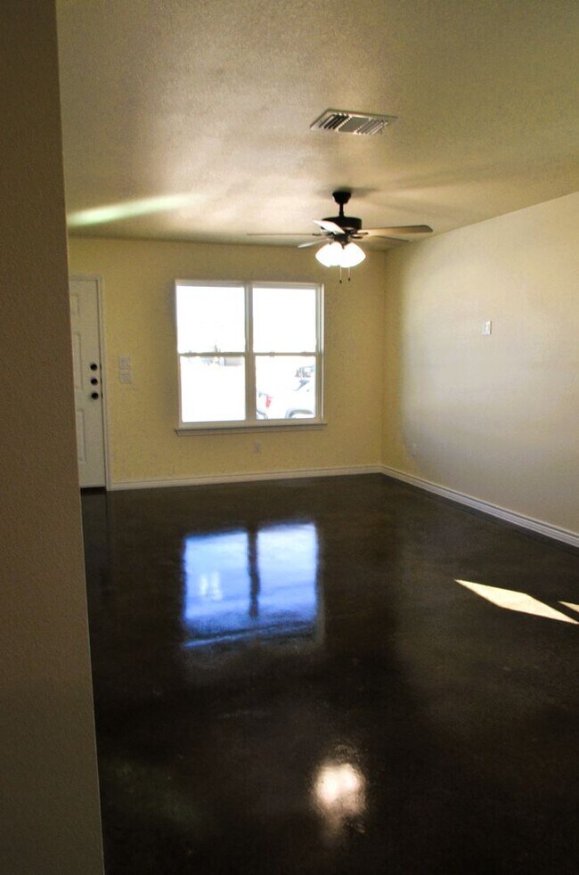 Photo - 1001 Cline Dr Unit A - 1001 Cline Dr