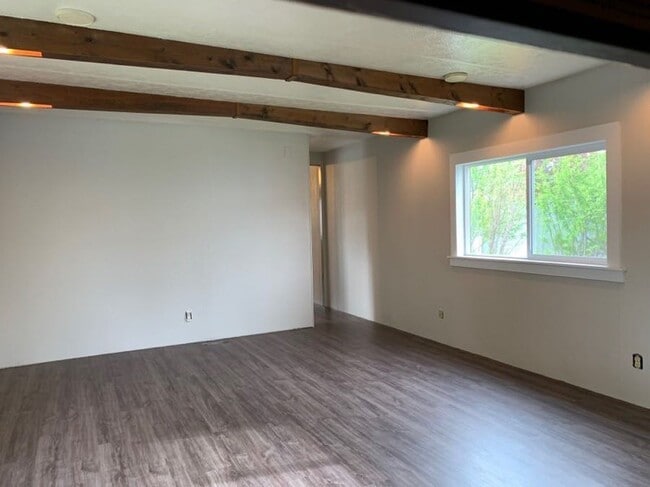 Photo - 3 bed 1.5 bath mobile