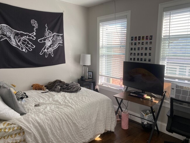 Photo - 783 Parker St Unit 3