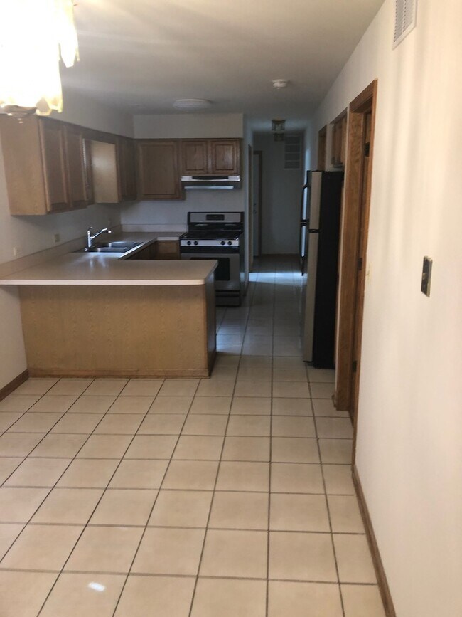 Photo - 2958 S Archer Ave Unit G