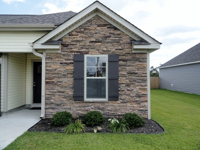 Photo - Close to Everything!