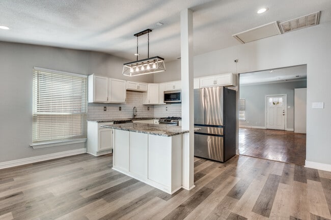 Photo - 513 Melba St