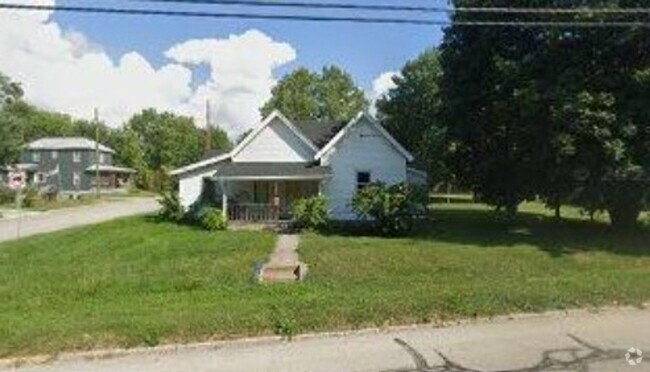 Building Photo - Available soon!! Rental