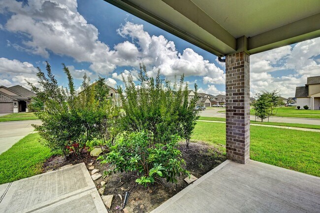 Photo - 3303 Owl Hollow Dr