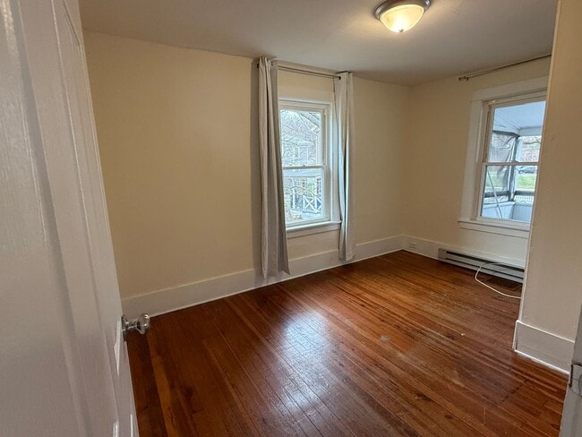 Photo - 31 Chapel St Unit 31 Chapel St Apt G