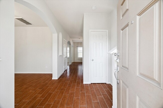 Photo - 20566 Sycamore Crest Ln