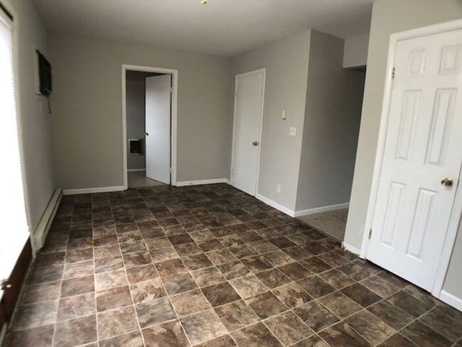 Photo - Great Bridgman Duplex Casa