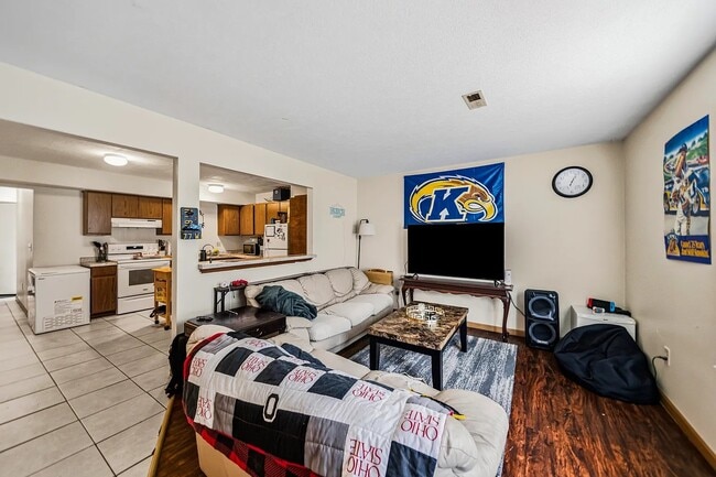 Photo - 1541 Whitehall Blvd