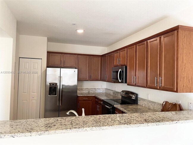Photo - 10620 NW 88th St Unidad 216