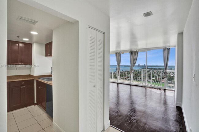 Photo - 7601 E Treasure Dr Unit 2205