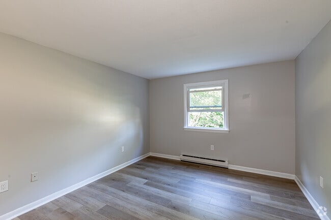 1BR, 1BA - Bedroom - Ashford Hills