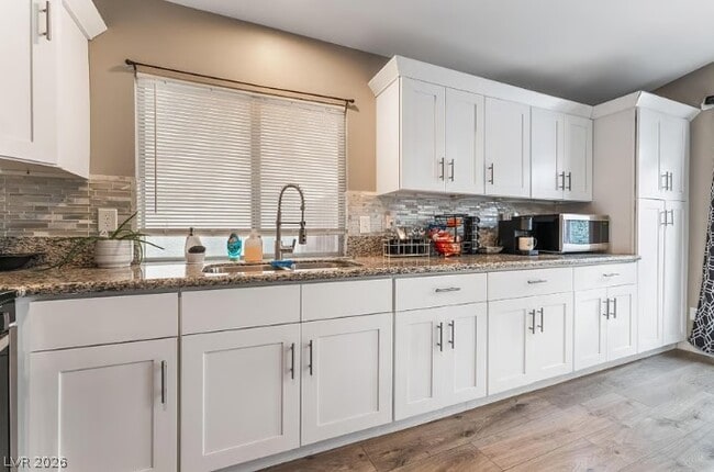 Photo - 6669 Lucky Strike Way