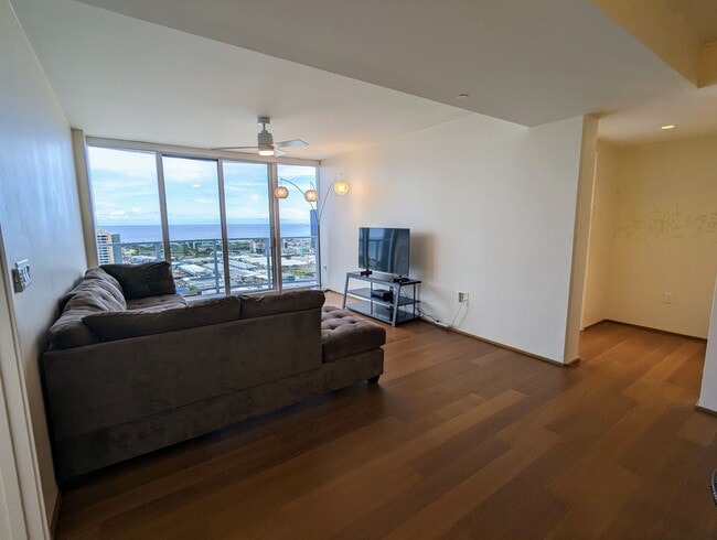 Photo - Fully Furnished Luxury Kakaako Living at Symphony 2 Bed, 2 Bath, 2 Parking Unit 3308