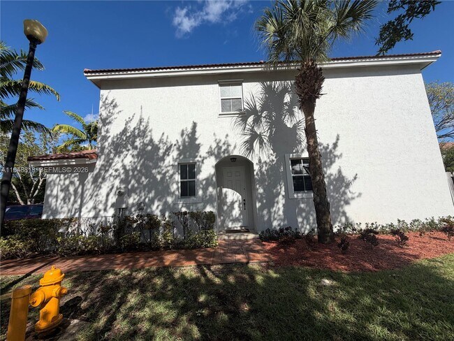 Photo - 20715 NE 10th Ct