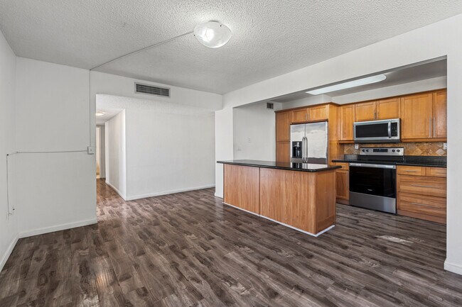 Photo - 20291 NE 30th Ave Unit PH20