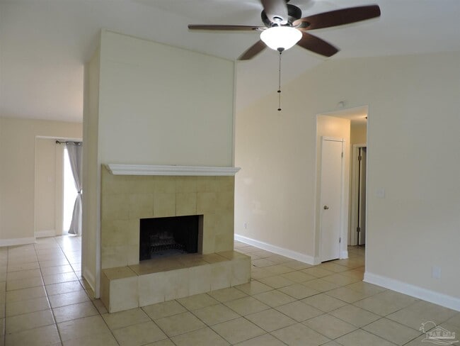 Photo - 4407 Eastpointe Dr