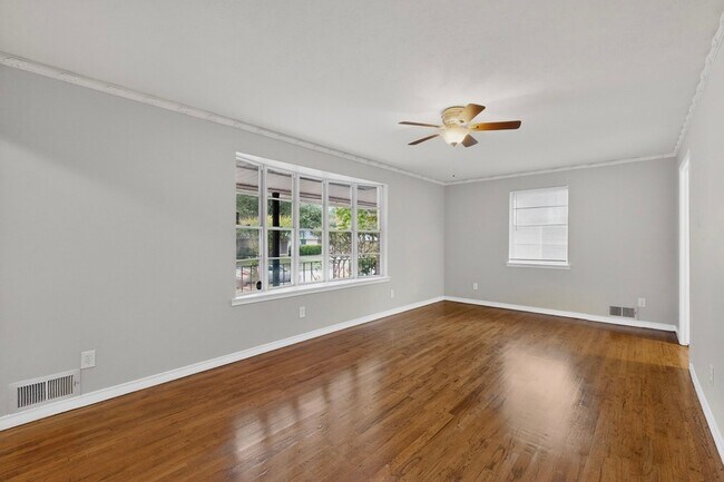 Photo - 2522 Pinebluff Dr