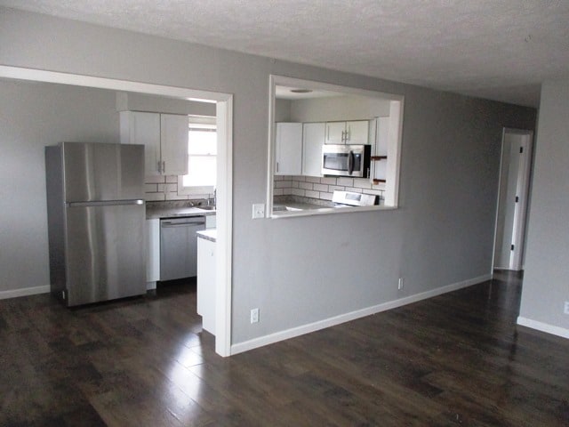 Photo - 204 W Shelbourne Dr