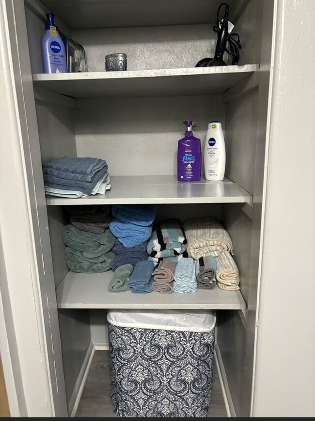 Photo - 7245 Dartmouth Ave