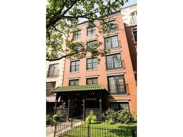 Building Photo - 512 W Barry Ave Unit 407 Rental