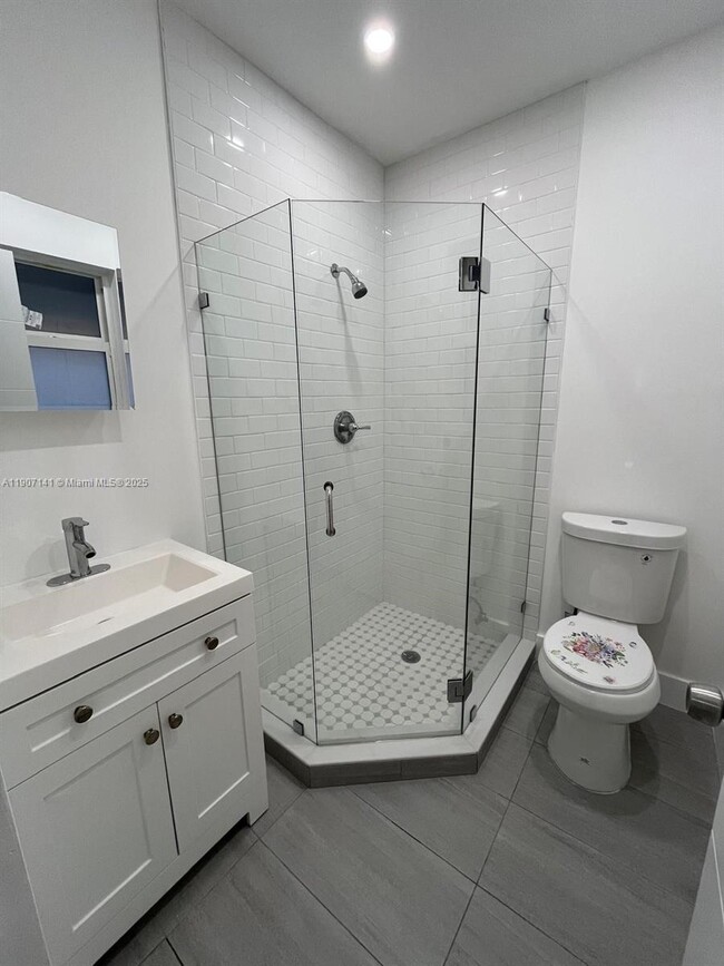 Photo - 1719 NW 1st St Unit 1