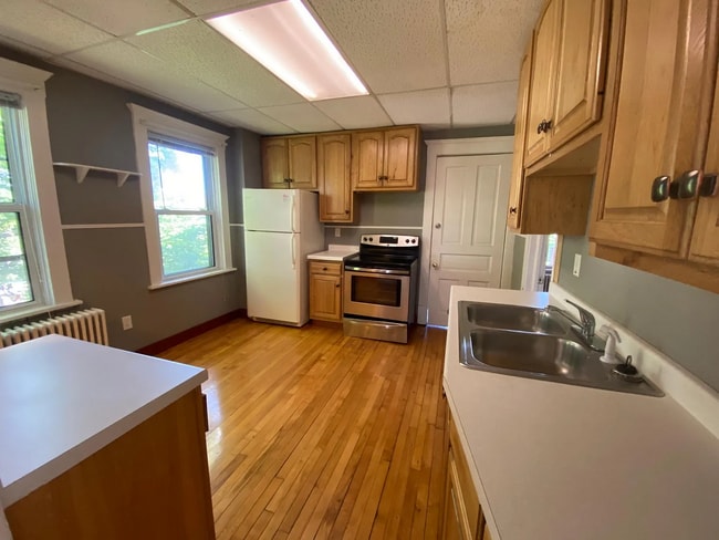 Photo - 922-922 E 5th St Unit 922